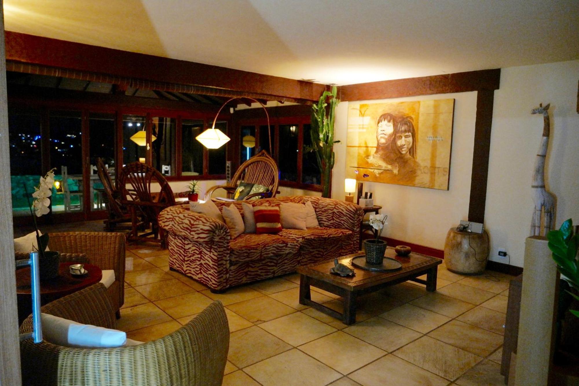 Hillside Retreat * Búzios