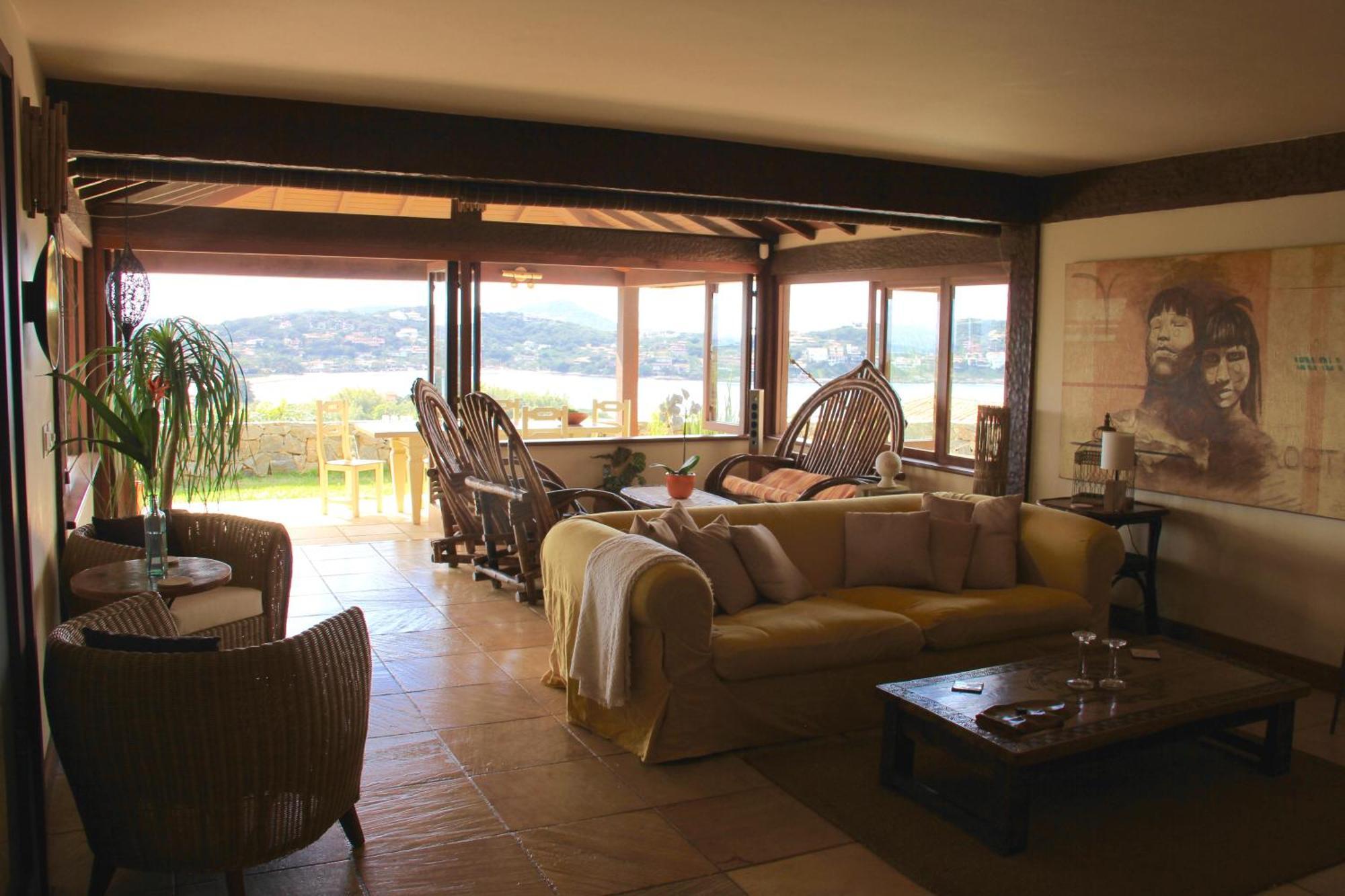 Hillside Retreat * Búzios